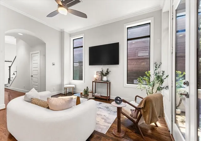 4th image of 11012 Avenu Malkenu Ave, Houston, TX 77043 | MLS# 86048523