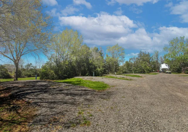 image of 9405 Fm 60, Somerville, TX 77879 | MLS# 14885039