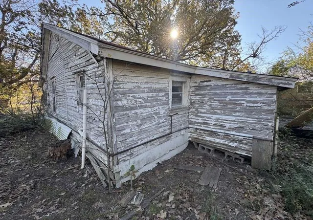 Photo 8 of Single family home for sale at 108 N Branch St, Bells, TX 75414 | MLS# 88376644 | Listing updated on 2026-09-01