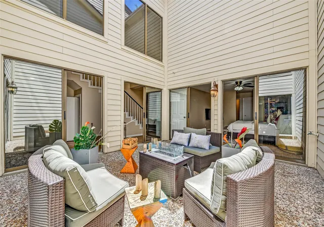 Photo 3 of Townhouse for sale at 9360 Briar Forest Dr, Houston, TX 77063 | MLS# 75176880 | Listing updated on 2026-09-12