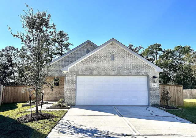 Photo 1 of Single family home for sale at 1207 Tessa Forest Ct, Conroe, TX 77301 | MLS# 96630412 | Listing updated on 2026-09-10