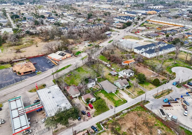 Photo 2 of Land for sale at 4408 Yale St, Houston, TX 77018 | MLS# 31340021 | Listing updated on 2026-05-05