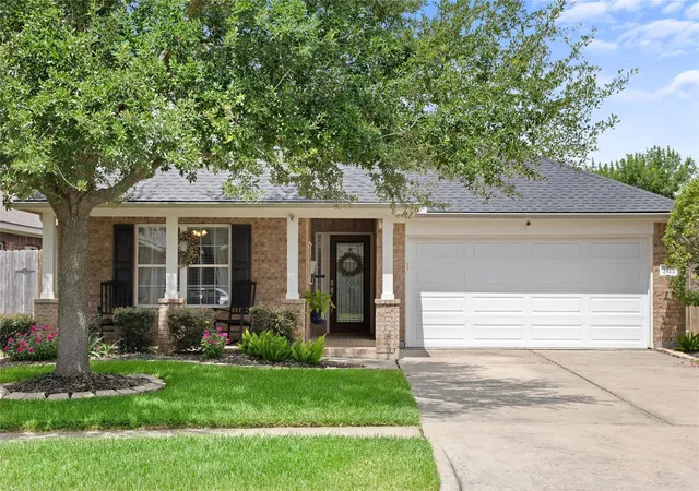 2nd image of 2513 Shiprock Dr, Deer Park, TX 77536 | MLS# 77806339