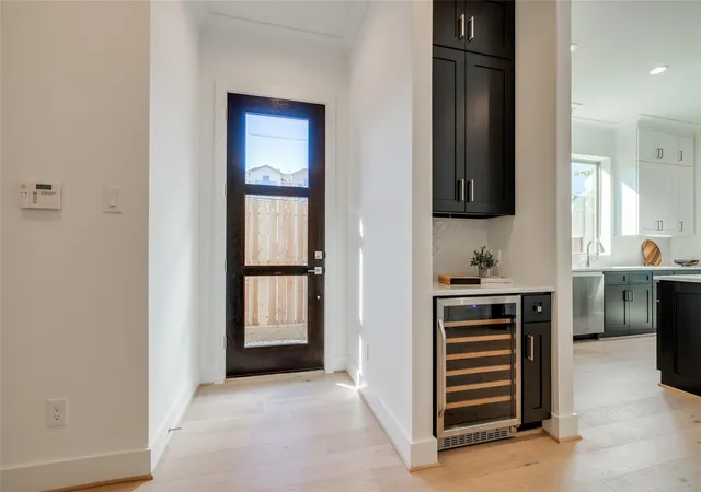 Photo 3 of Sale Pending at 1818 Branard St, Houston, TX 77098 | MLS# 34104141 | Listing updated on 2026-08-31