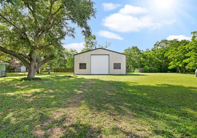 Homes for sale in Edna, TX | 506 Pear St, Edna, TX 77957 | MLS# 6076193