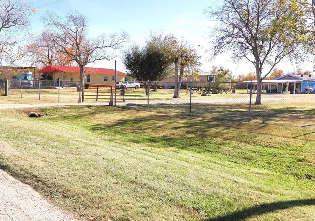 1st image of 634 S Paloma Dr, Rosharon, TX 77583 | MLS# 95742538