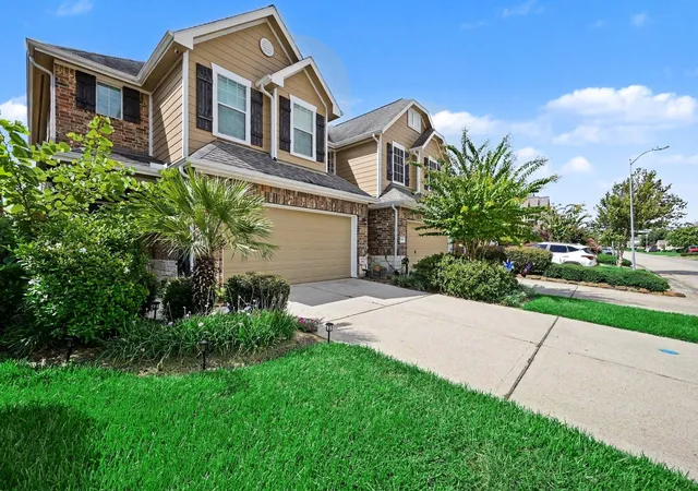 2nd image of 8433 Sunset Loch Dr, Spring, TX 77379 | MLS# 14915102