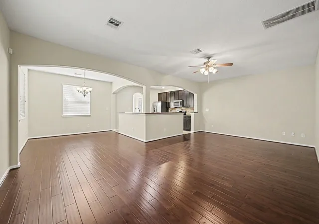 5th image of 8433 Sunset Loch Dr, Spring, TX 77379 | MLS# 14915102