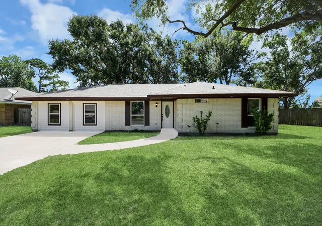 1st image of 4703 Quail Hollow Dr, Baytown, TX 77521 | MLS# 70886995