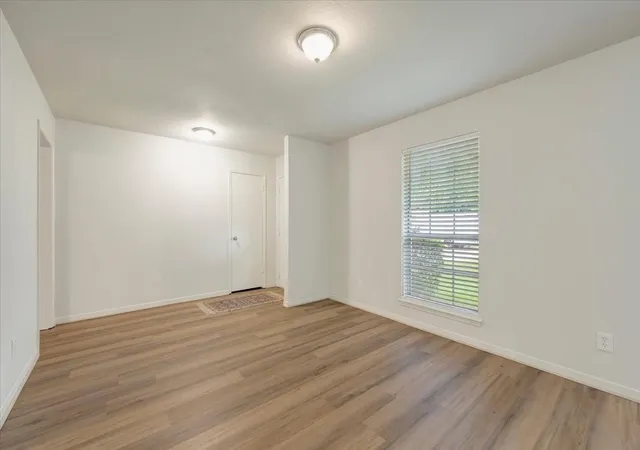 image of 15710 Spring Forest Dr, Houston, TX 77059 | MLS# 98853435