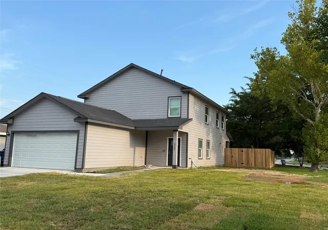 1st image of 1327 5th Ave N, Texas City, TX 77590 | MLS# 89739176