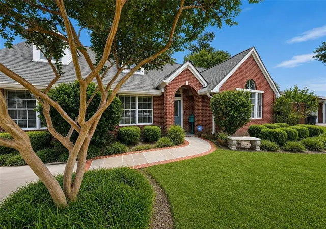 Photo 1 of Single family home for sale at 3622 Morningview Dr, Houston, TX 77080 | MLS# 80638866 | Listing updated on 2026-08-26