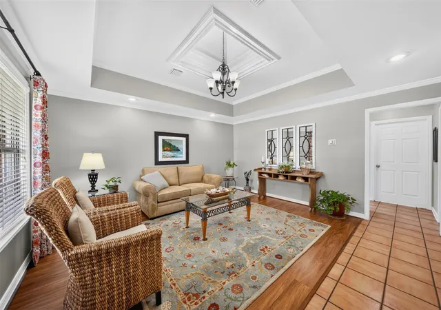 Photo 3 of Single family home for sale at 3622 Morningview Dr, Houston, TX 77080 | MLS# 80638866 | Listing updated on 2026-08-26