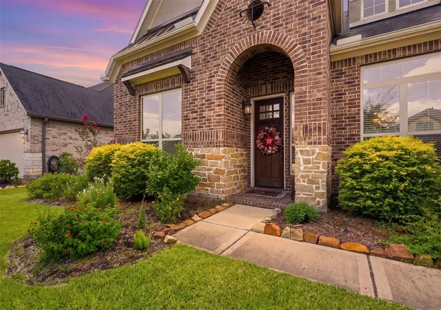 Photo 4 of Single family home for sale at 29622 Pewter Run Ln, Katy, TX 77494 | MLS# 61569615 | Listing updated on 2026-10-08