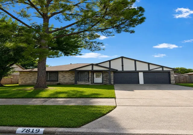 Homes for sale in Baytown, TX | 7819 Breda Dr, Baytown, TX 77521 | MLS# 91354313