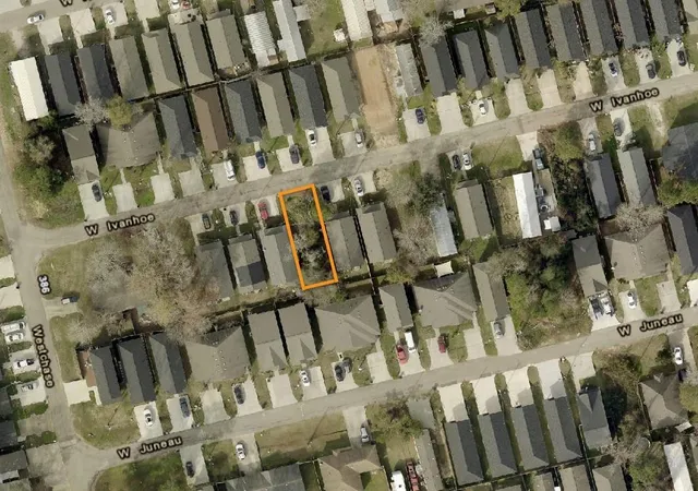 Photo 1 of Land for sale at 16955 W Ivanhoe, Montgomery, TX 77316 | MLS# 28611311 | Listing updated on 2026-08-05