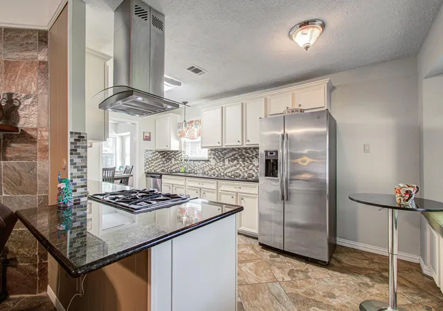 1st image of 1920 Lazy Creek Ln, Pearland, TX 77581 | MLS# 16533635