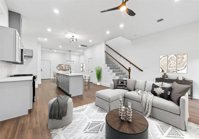 3rd image of 3514 Goodhope St #B, Houston, TX 77021 | MLS# 69837907