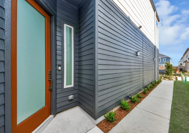 2nd image of 2216 Via Cami, Houston, TX 77051 | MLS# 3621676