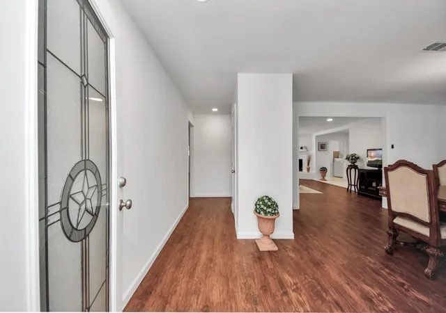 Photo 4 of Single family home for sale at 5823 Mcknight St, Houston, TX 77035 | MLS# 80825952 | Listing updated on 2026-09-16