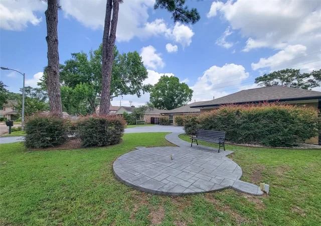 Photo 2 of Single family home for sale at 12326 Gaylawood Dr, Houston, TX 77066 | MLS# 80772298 | Listing updated on 2026-08-01
