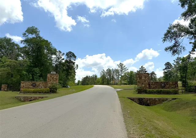 Photo 4 of Land for sale at 15744 Ridge Oak Rd, Willis, TX 77378 | MLS# 18209602 | Listing updated on 2026-06-05