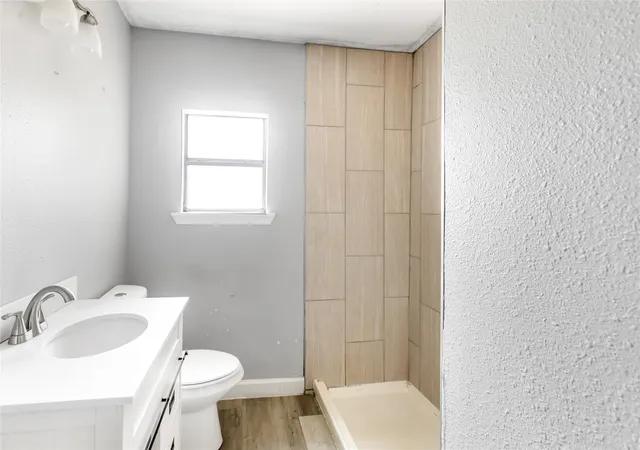 16th image of 2105 Marshall St, Pasadena, TX 77506 | MLS# 95472405