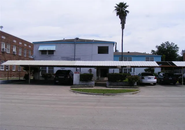 1st image of 1905 Binz St #1-10, Houston, TX 77004 | MLS# 18684933