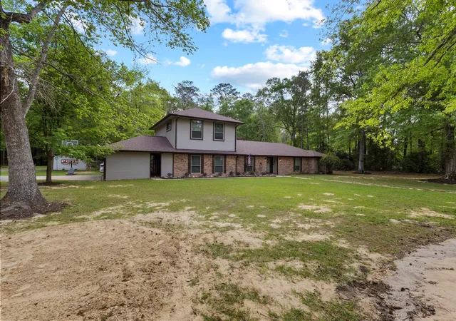 Homes for sale in Lumberton, TX | 105 Jena Ln, Lumberton, TX 77657 | MLS# 67626506
