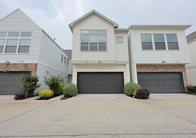 1st image of 9514 Retriever Wy, Houston, TX 77055 | MLS# 8005955