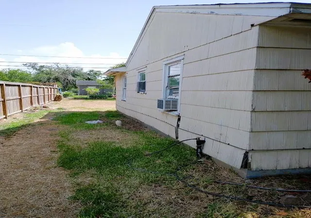5th image of 13362 Emporia St, Houston, TX 77015 | MLS# 37846998