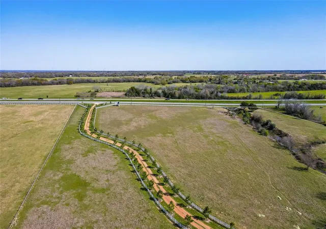 Photo 3 of Single family home for sale at 52825 Highway 290, Hempstead, TX 77445 | MLS# 96400688 | Listing updated on 2026-05-23
