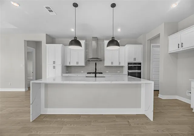 5th image of 7214 Texas Wrangler Dr, League City, TX 77546 | MLS# 98423215