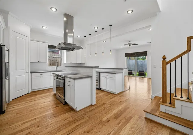 1st image of 1033 Herkimer St, Houston, TX 77008 | MLS# 56999800