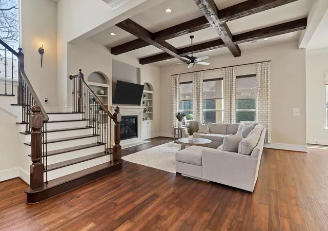 Photo 4 of Single family home for sale at 622 Pink Azalea Trl, Houston, TX 77079 | MLS# 83214441 | Listing updated on 2026-09-06