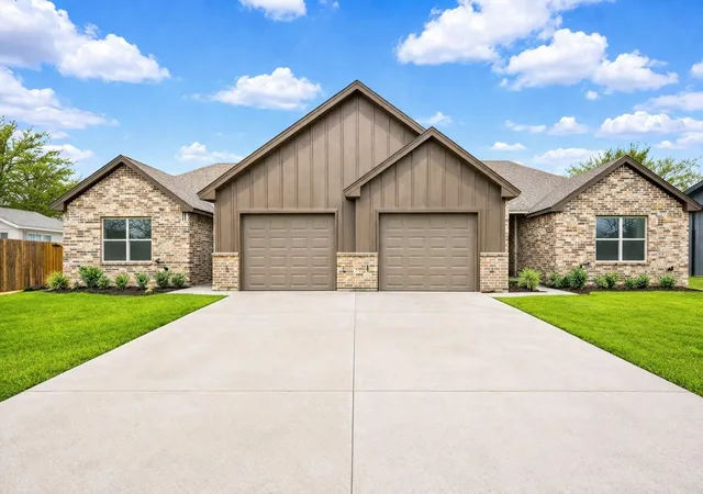 Homes for sale in Springtown, TX | 228 Saint Charles Dr, Springtown, TX 76082 | MLS# 28381115