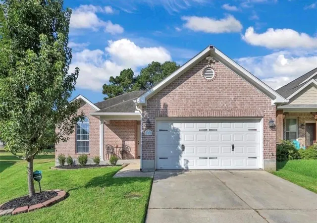 1st image of 105 Harbor Court Dr, Montgomery, TX 77356 | MLS# 79493402