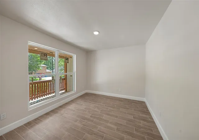 4th image of 9096 N Comanche Cir, Willis, TX 77378 | MLS# 9855062