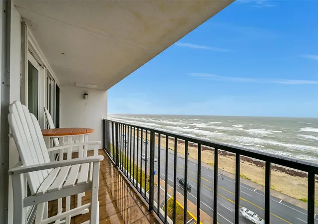 Photo 3 of Condo for sale at 7310 Seawall Blvd #902/903, Galveston, TX 77551 | MLS# 73187105 | Listing updated on 2026-08-11