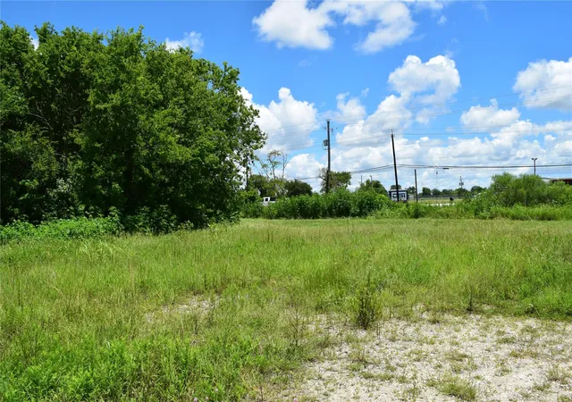 4th image of 5350 N Hwy 35, Alvin, TX 77511 | MLS# 40122329