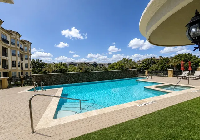 5th image of 7575 Kirby Dr #1302, Houston, TX 77030 | MLS# 46633261