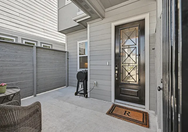 Photo 3 of Single family home for sale at 4120 Farm Holw St, Houston, TX 77080 | MLS# 45055542 | Listing updated on 2026-09-18