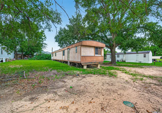 Homes for sale in Willis, TX | 403 Young St, Willis, TX 77378 | MLS# 69904004
