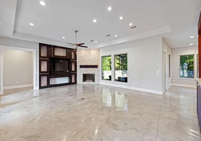 4th image of 210 Mission Hills Dr, Lufkin, TX 75901 | MLS# 44991253