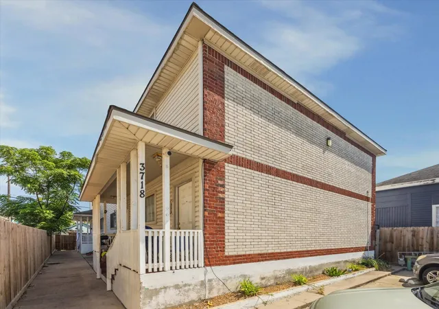 1st image of 3718 Sealy St, Galveston, TX 77550 | MLS# 46205638