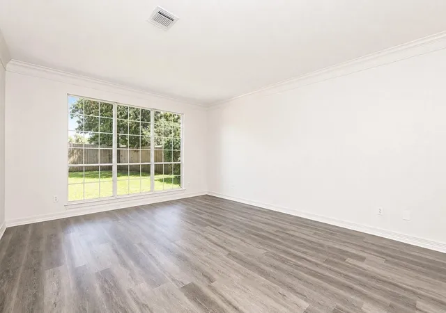Photo 4 of Single family home for sale at 11102 Brook Ml Ct, Houston, TX 77065 | MLS# 50463722 | Listing updated on 2026-09-13