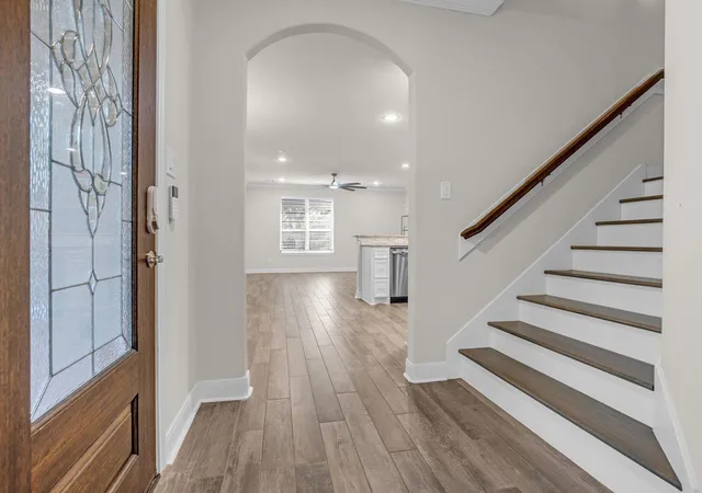 Photo 3 of Townhouse for sale at 17234 Hartridge Dr, Houston, TX 77090 | MLS# 36615839 | Listing updated on 2026-09-16