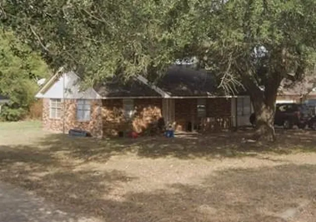 Photo 2 of Single family home for sale at 164 Pine Meadows, Prairie View, TX 77445 | MLS# 10516294 | Listing updated on 2026-09-15