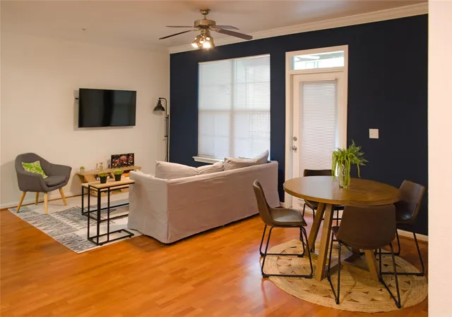 2nd image of 1711 Old Spanish Trl #104, Houston, TX 77054 | MLS# 70371674