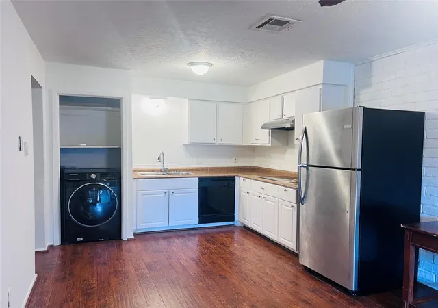 1st image of 7423 Cook Rd, Houston, TX 77072 | MLS# 43413267